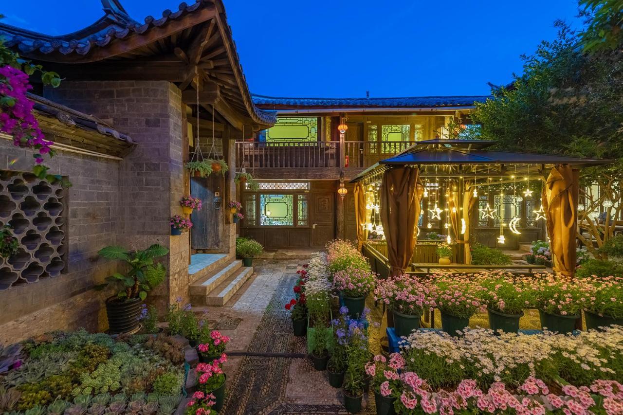 Lijiang Gui Yuan Tian Ju Guesthouse Extérieur photo