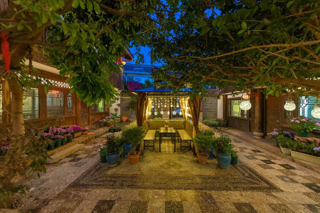 Lijiang Gui Yuan Tian Ju Guesthouse Extérieur photo