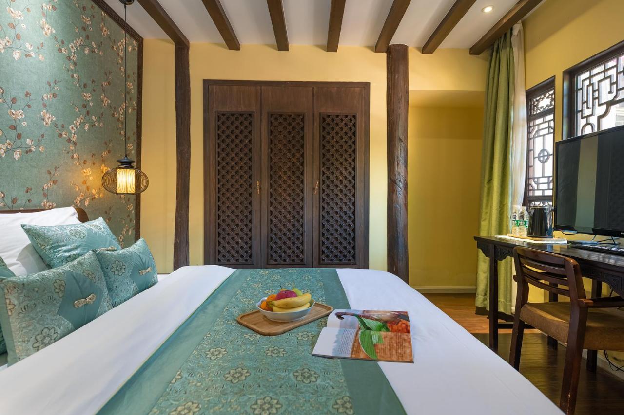 Lijiang Gui Yuan Tian Ju Guesthouse Extérieur photo