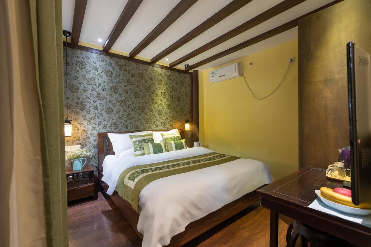 Lijiang Gui Yuan Tian Ju Guesthouse Extérieur photo