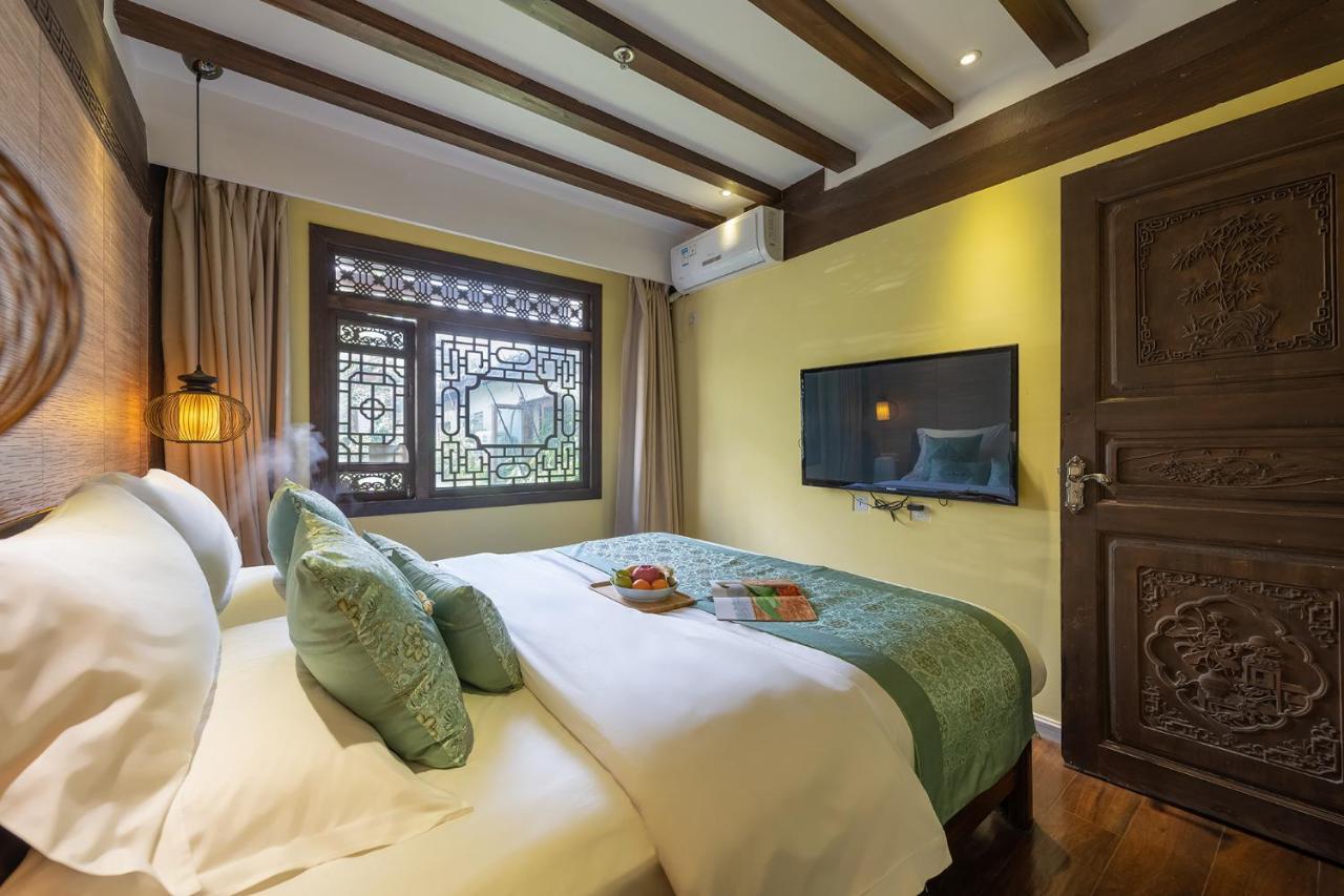 Lijiang Gui Yuan Tian Ju Guesthouse Extérieur photo