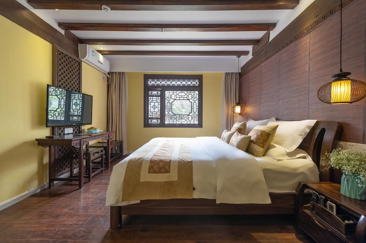 Lijiang Gui Yuan Tian Ju Guesthouse Extérieur photo