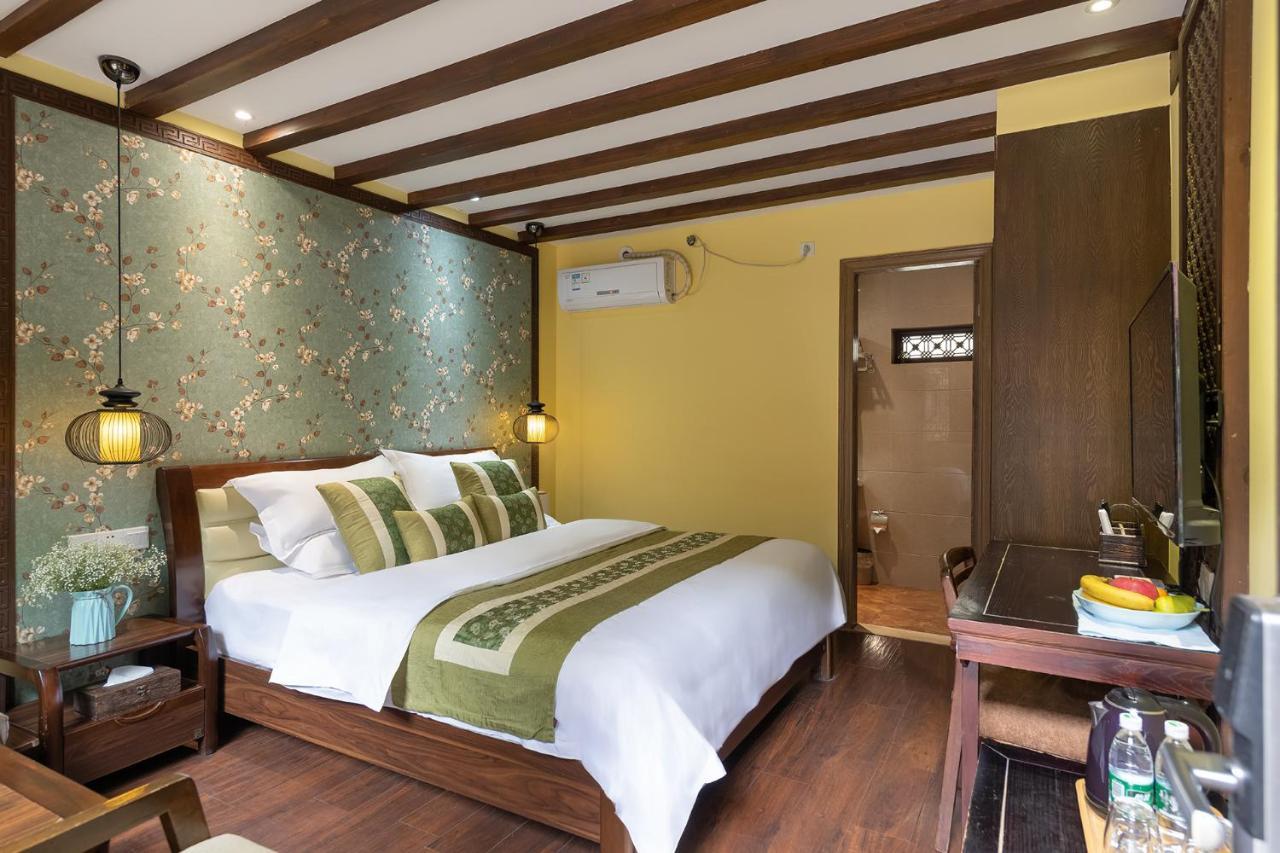 Lijiang Gui Yuan Tian Ju Guesthouse Extérieur photo