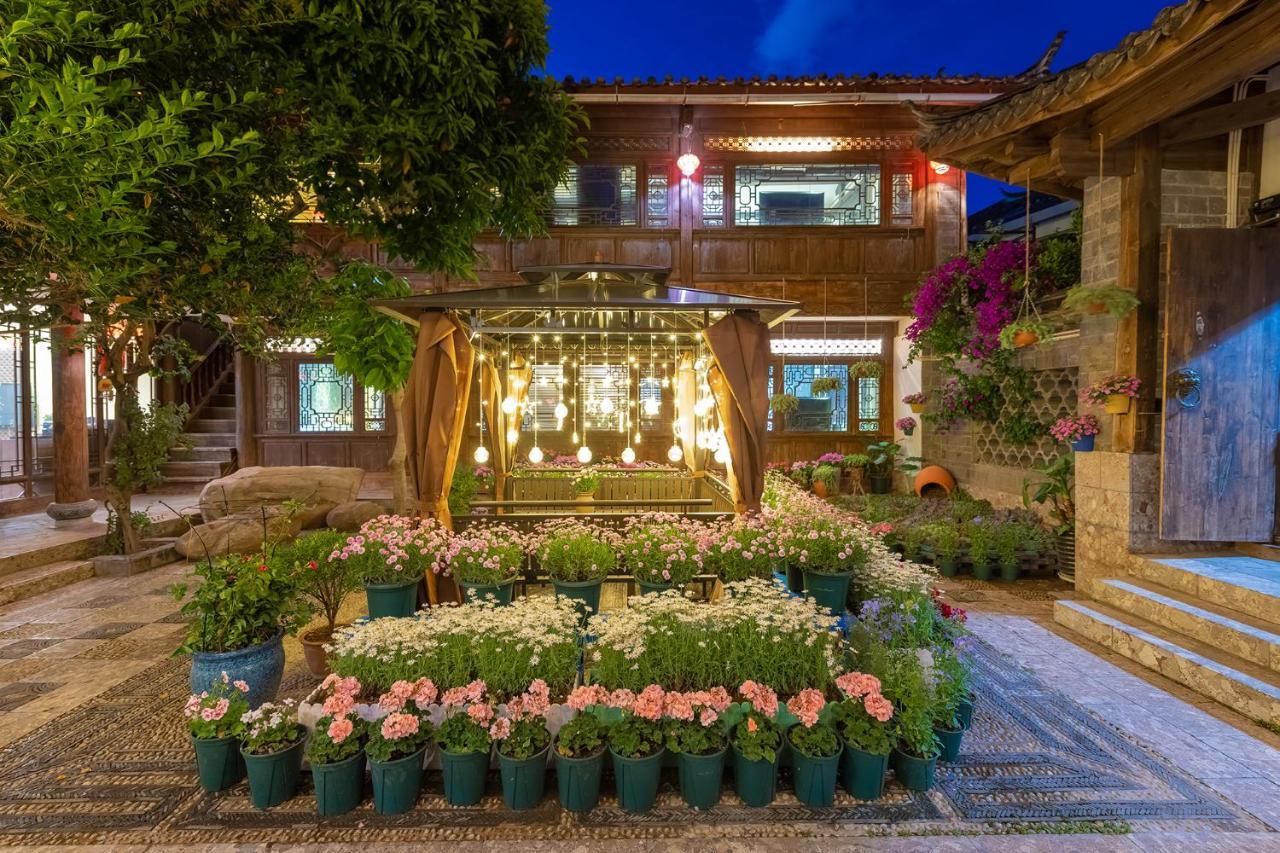 Lijiang Gui Yuan Tian Ju Guesthouse Extérieur photo