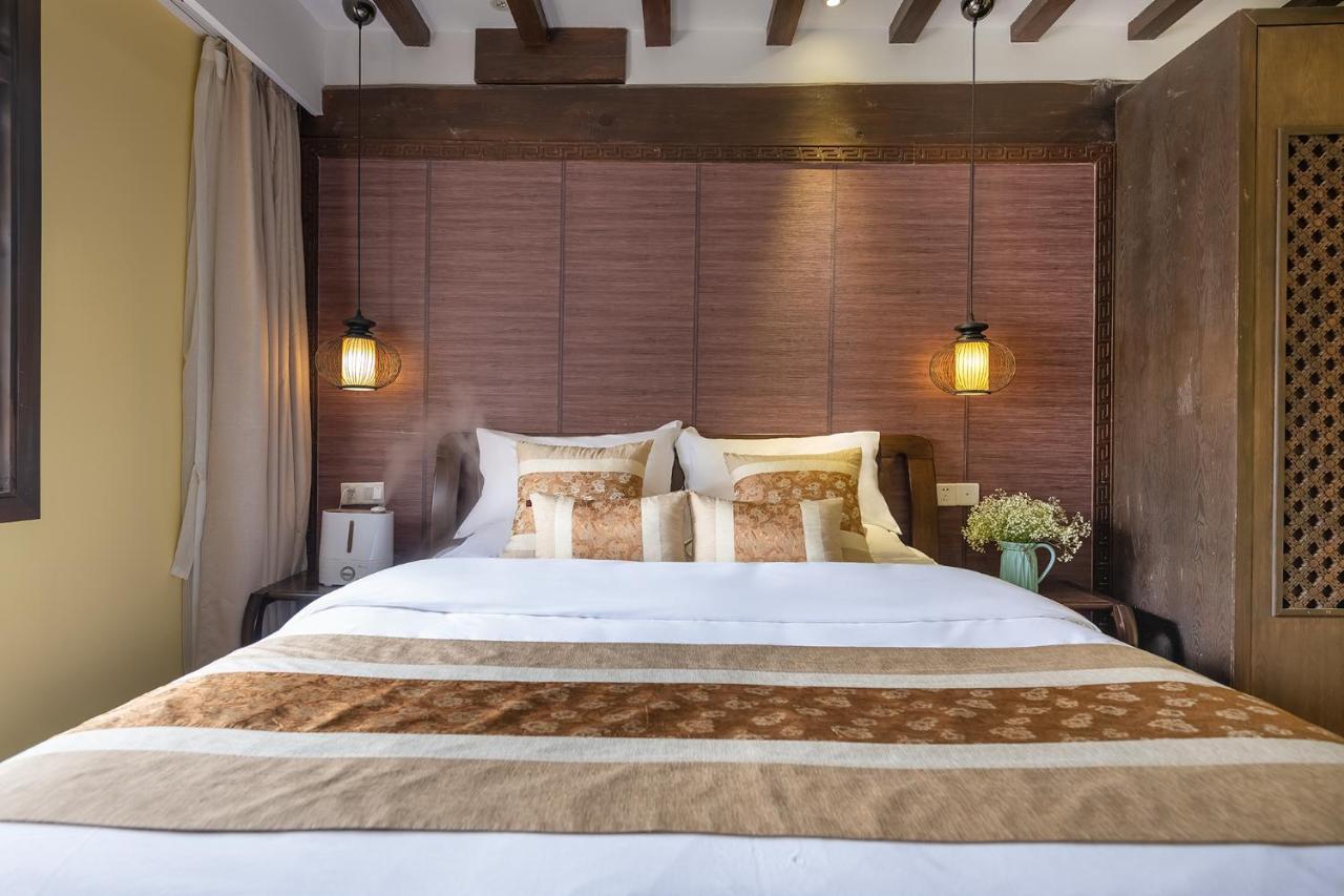 Lijiang Gui Yuan Tian Ju Guesthouse Extérieur photo
