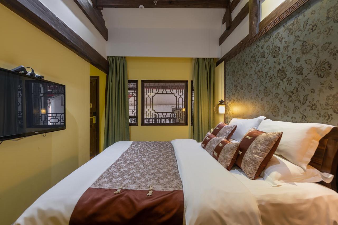 Lijiang Gui Yuan Tian Ju Guesthouse Extérieur photo