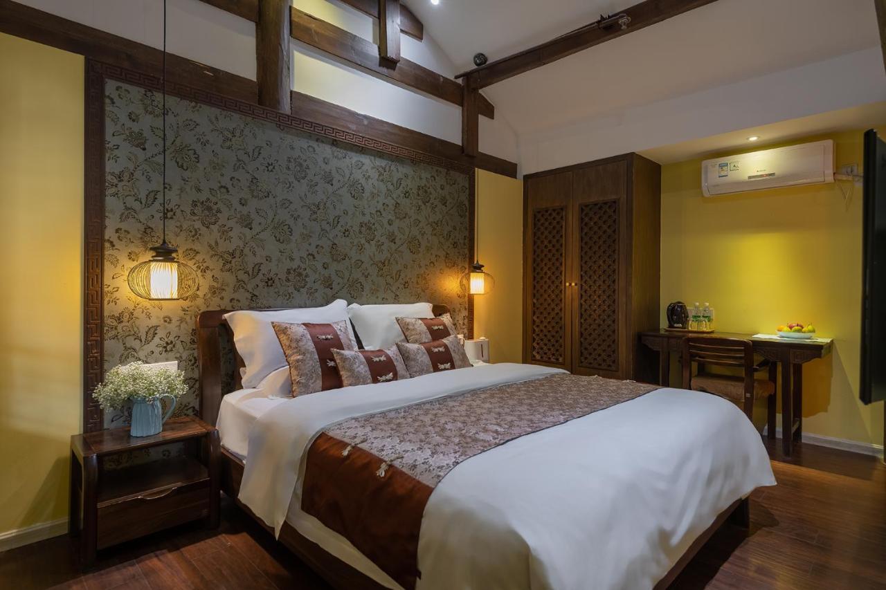 Lijiang Gui Yuan Tian Ju Guesthouse Extérieur photo